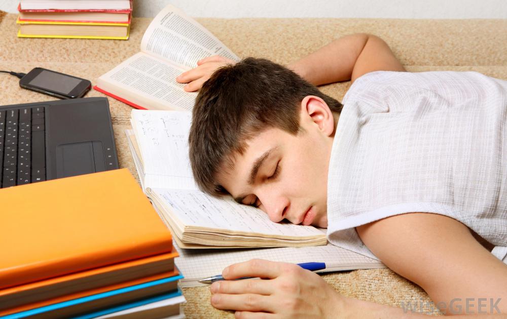 9 Mẹo nhỏ giúp hết buồn ngủ khi học bài